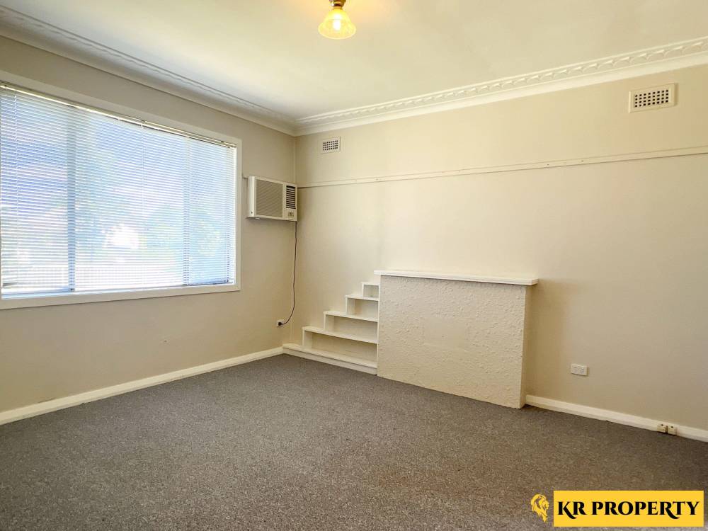 129 Rose Street, WEE WAA, NSW 2388 AUS