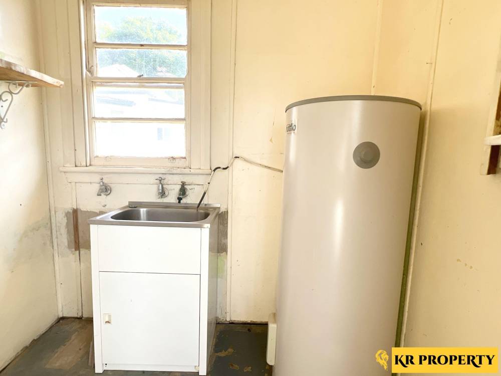 129 Rose Street, WEE WAA, NSW 2388 AUS
