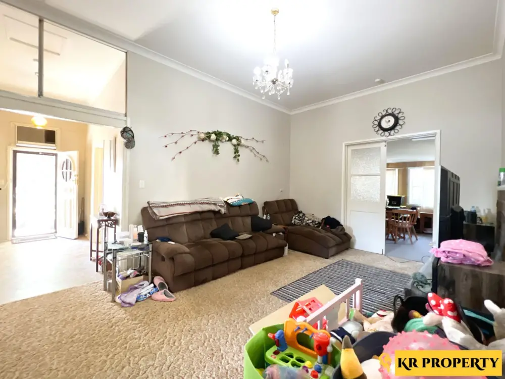 130 Rose Street, WEE WAA, NSW 2388 AUS