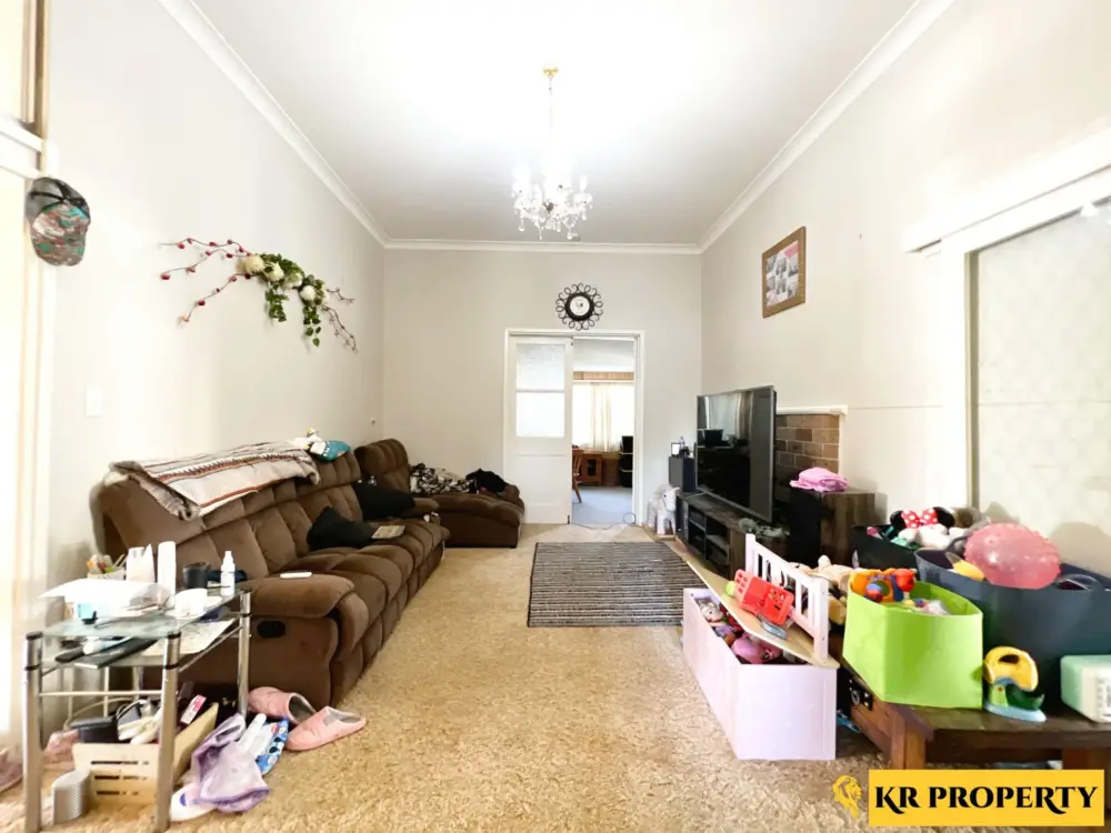 130 Rose Street, WEE WAA, NSW 2388 AUS