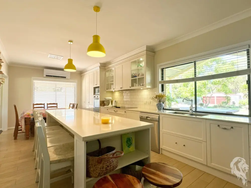 36 Boundary Street, WEE WAA, NSW 2388 AUS