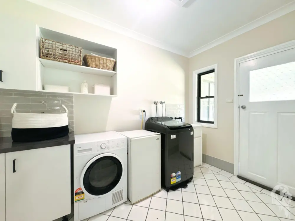 36 Boundary Street, WEE WAA, NSW 2388 AUS