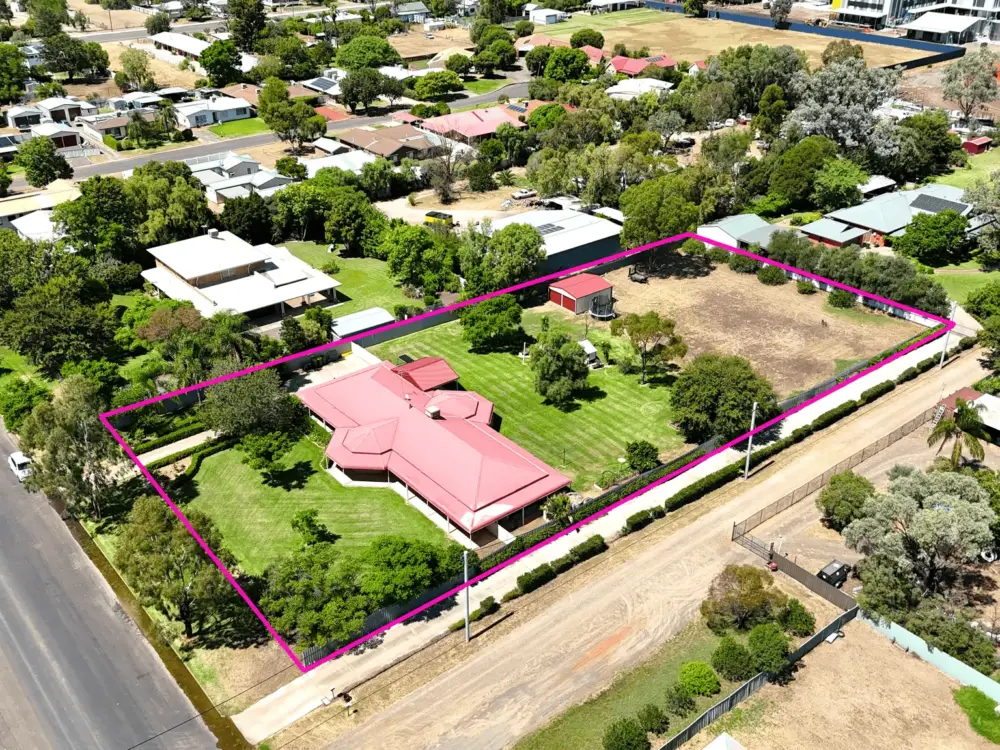 36 Boundary Street, WEE WAA, NSW 2388 AUS