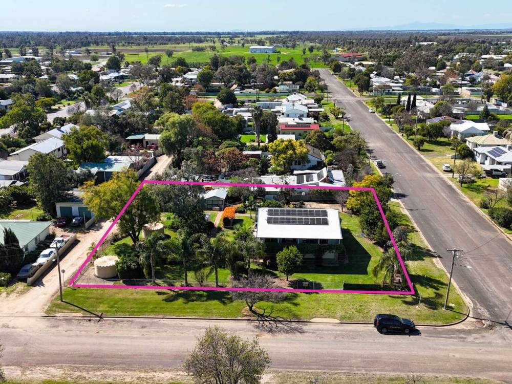 65 Cowper Street, WEE WAA, NSW 2388 AUS