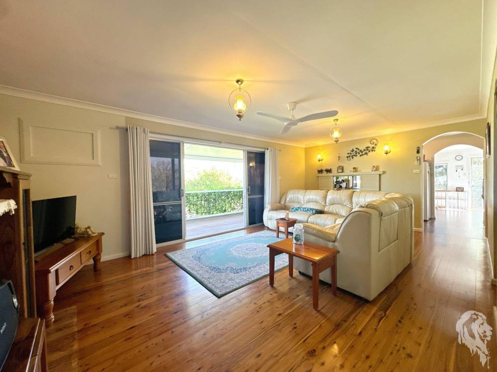 65 Cowper Street, WEE WAA, NSW 2388 AUS