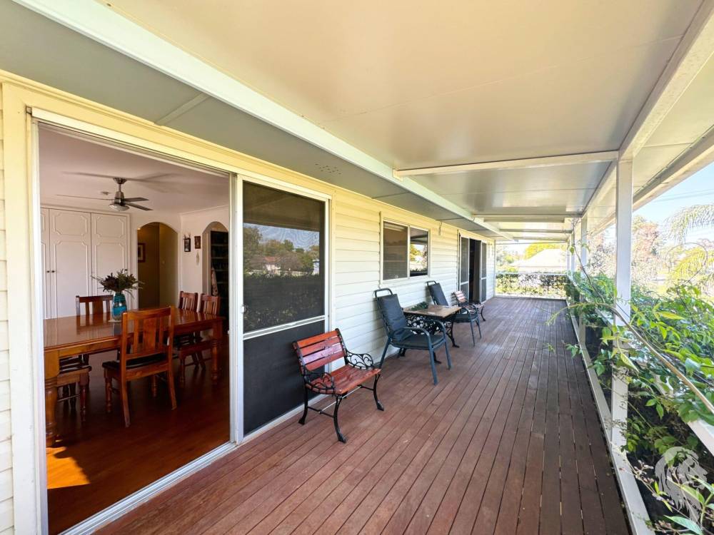 65 Cowper Street, WEE WAA, NSW 2388 AUS