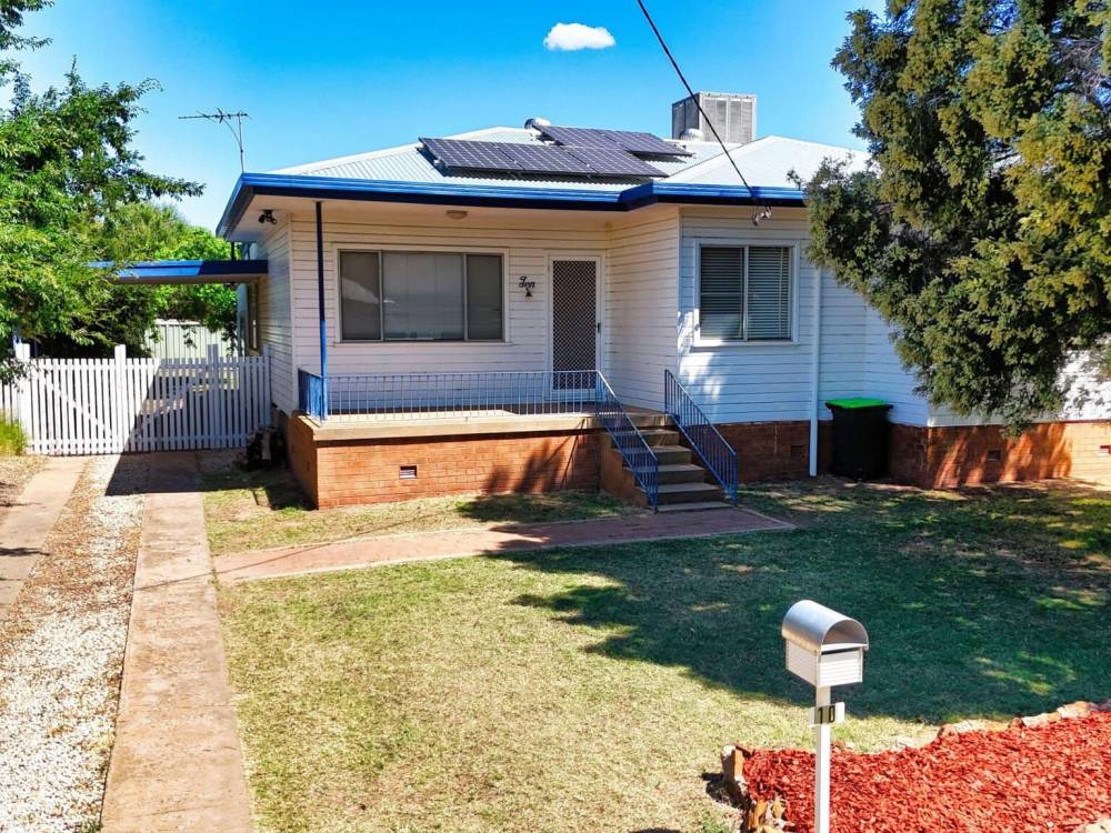 10 Hogan Street, NARRABRI, NSW 2390 AUS