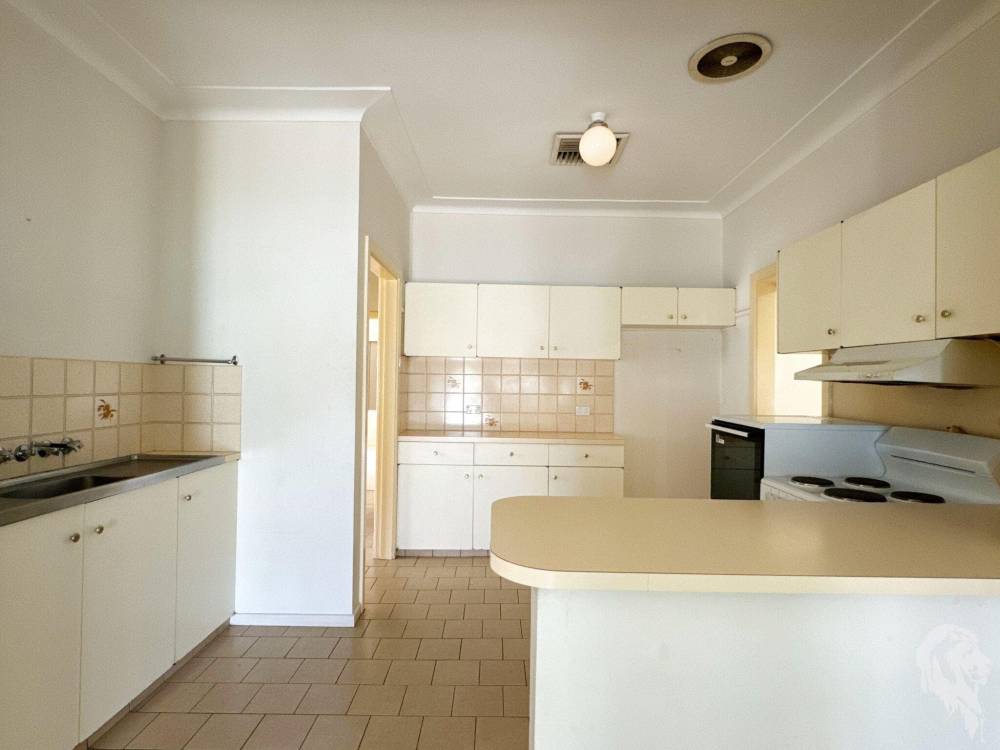 10 Hogan Street, NARRABRI, NSW 2390 AUS
