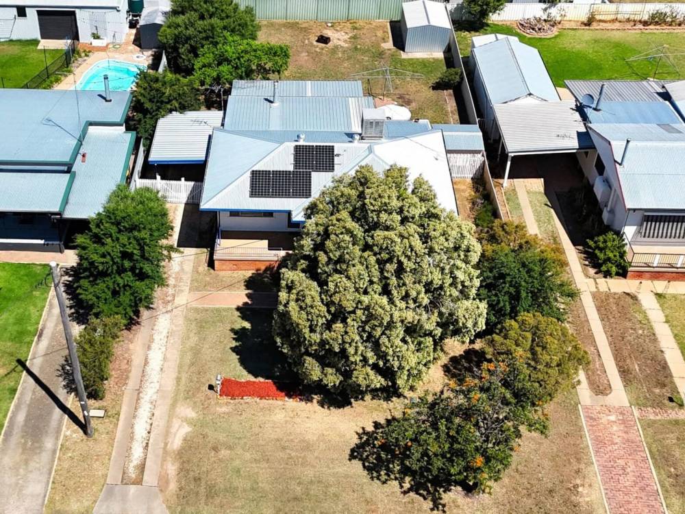 10 Hogan Street, NARRABRI, NSW 2390 AUS