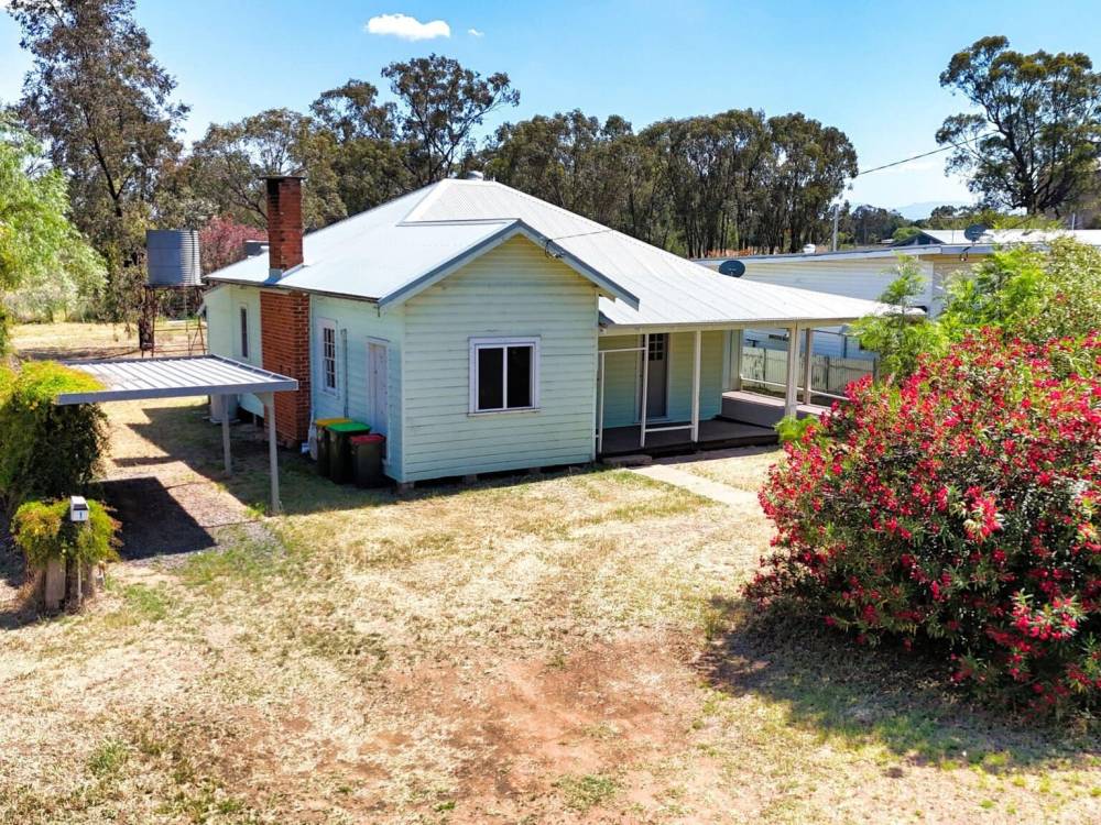 1 Baranbah Street, BAAN BAA, NSW 2390 AUS