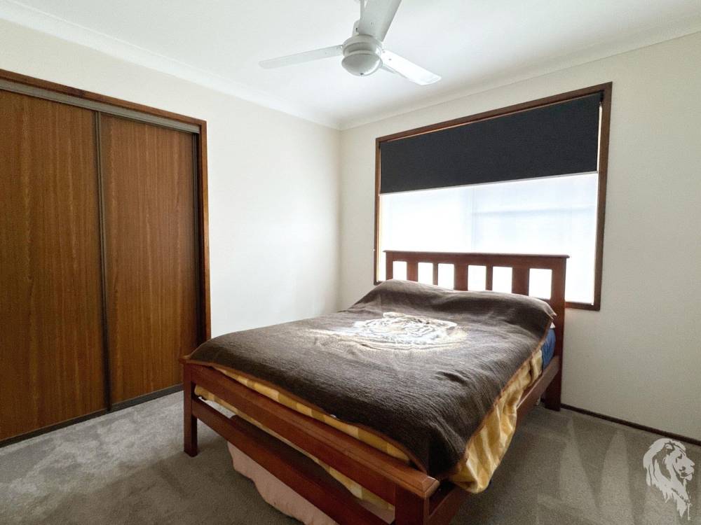 10 Lenore Crescent, WEE WAA, NSW 2388 AUS
