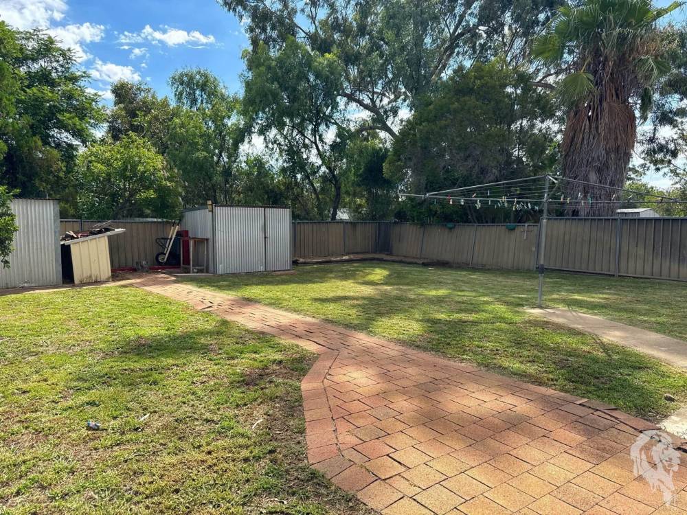 10 Lenore Crescent, WEE WAA, NSW 2388 AUS