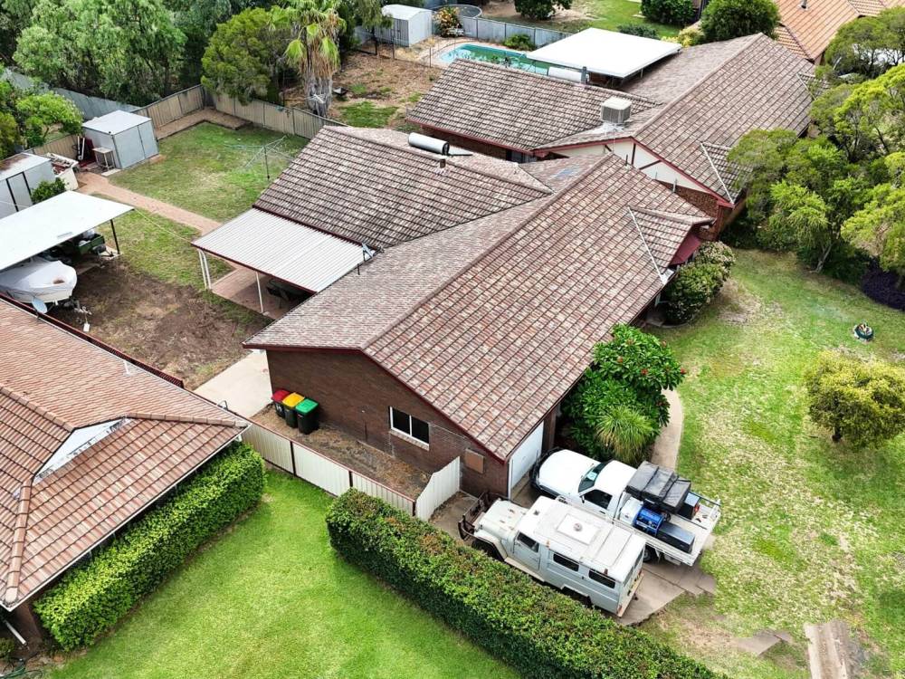 10 Lenore Crescent, WEE WAA, NSW 2388 AUS