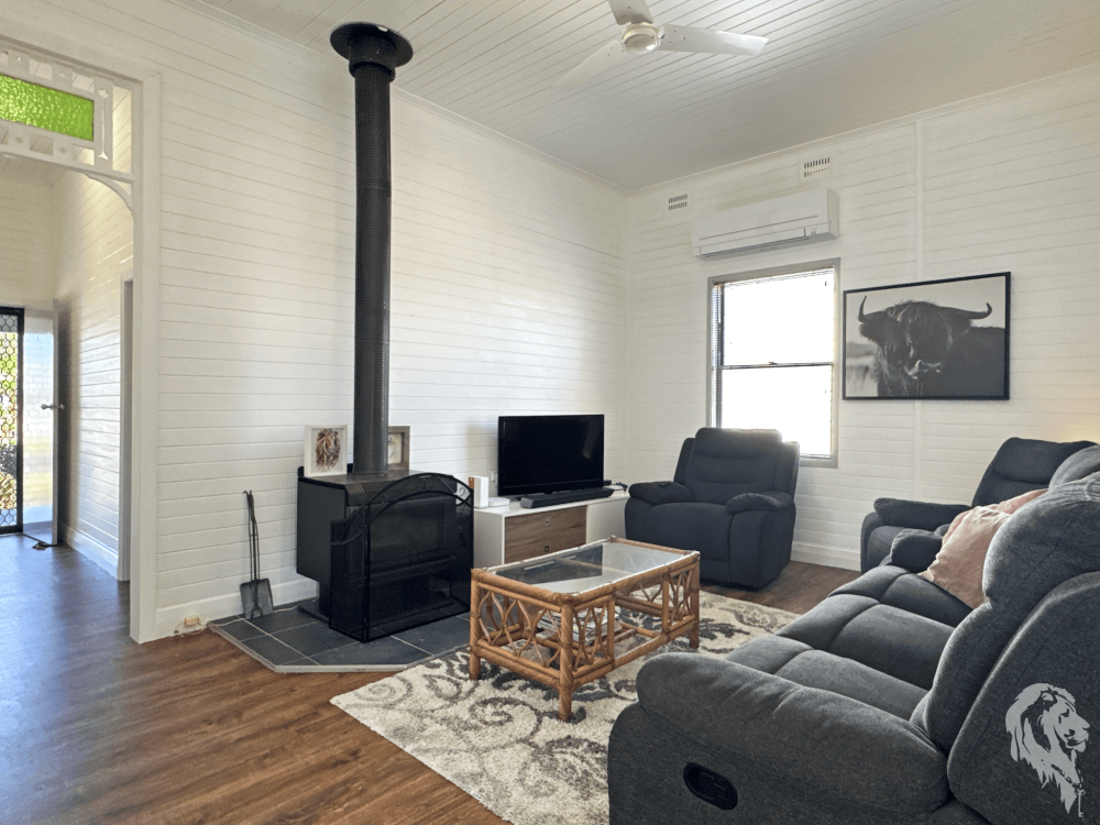 24 Balonne Street, NARRABRI, NSW 2390 AUS