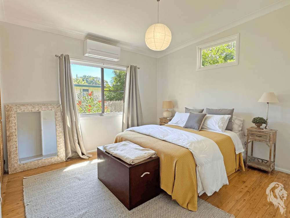 27 Cormie Avenue, WEE WAA, NSW 2388 AUS