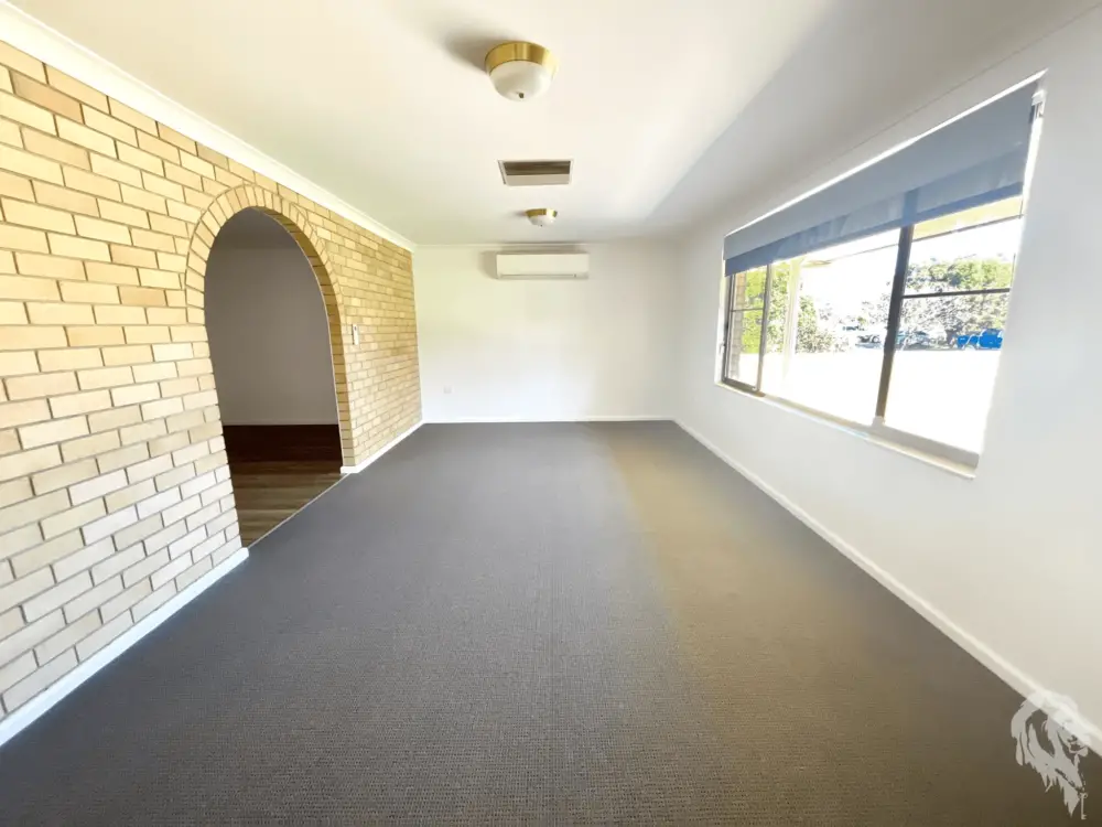 10 Thurlagoona Avenue, NARRABRI, NSW 2390 AUS