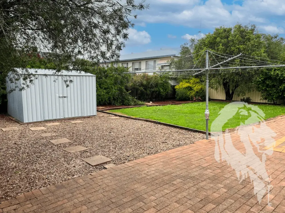 10 Thurlagoona Avenue, NARRABRI, NSW 2390 AUS