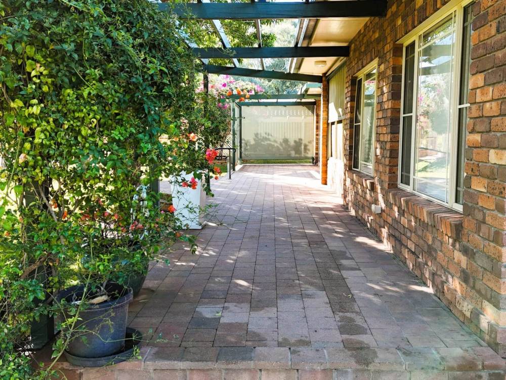 6 Wandi Place, NARRABRI, NSW 2390 AUS