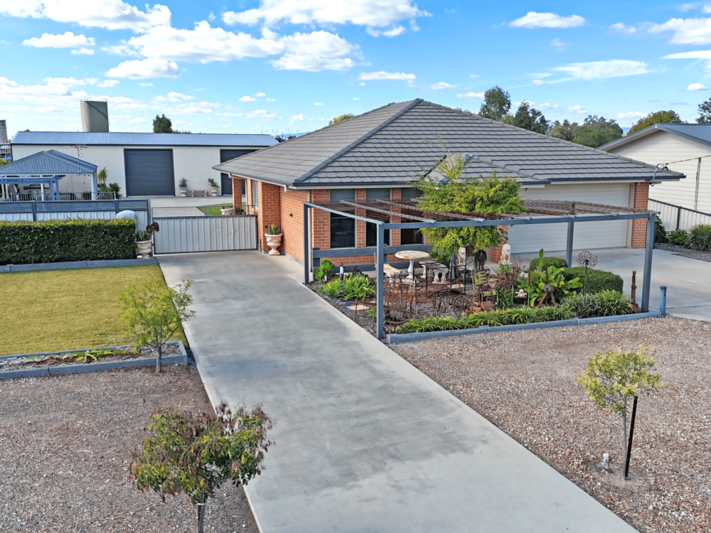 34 Kelvin Vickery Avenue, NARRABRI, NSW 2390 AUS