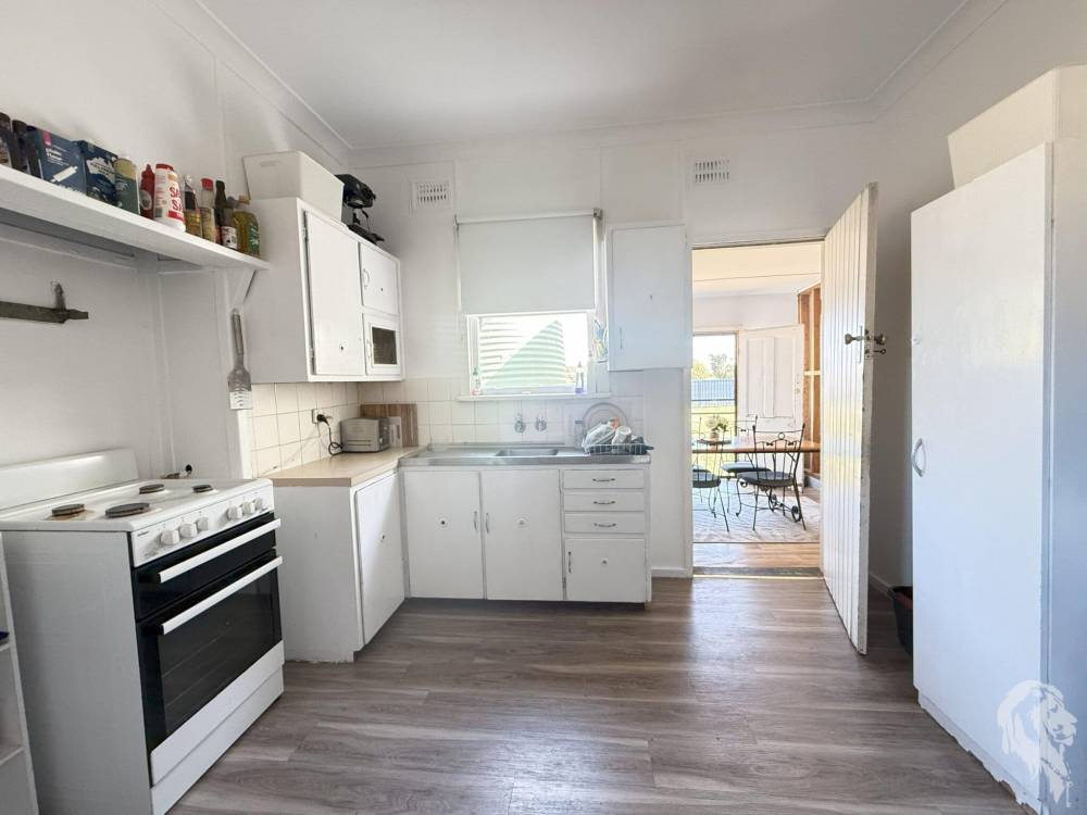 31 Burigal Street, NARRABRI, NSW 2390 AUS