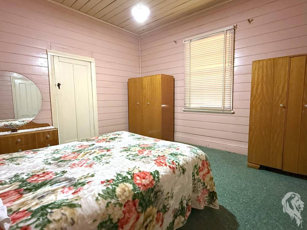 77 Alma Street, WEE WAA, NSW 2388 AUS