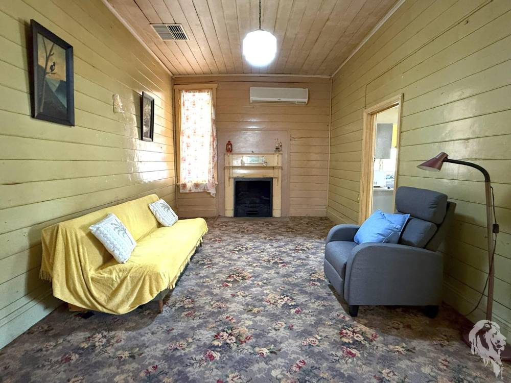 77 Alma Street, WEE WAA, NSW 2388 AUS