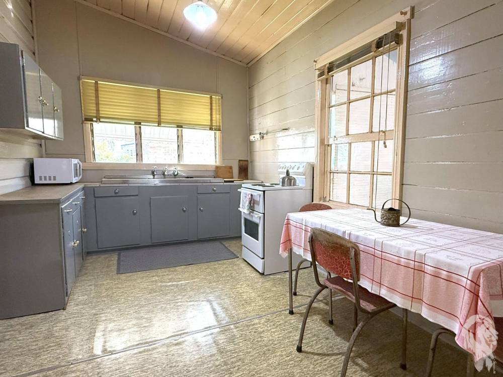 77 Alma Street, WEE WAA, NSW 2388 AUS