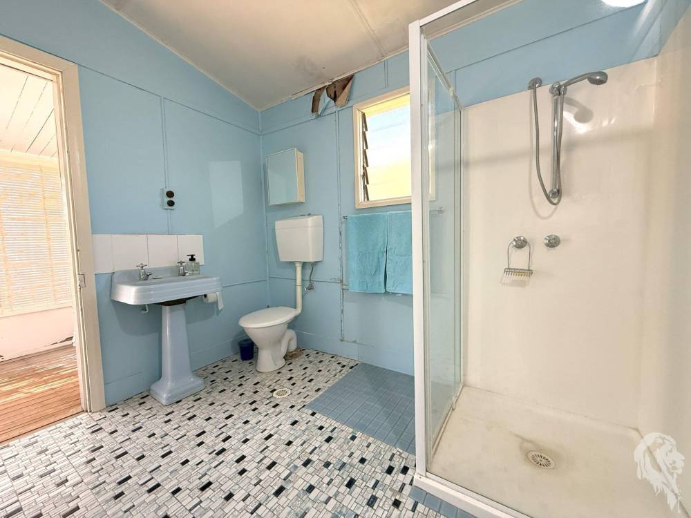 77 Alma Street, WEE WAA, NSW 2388 AUS