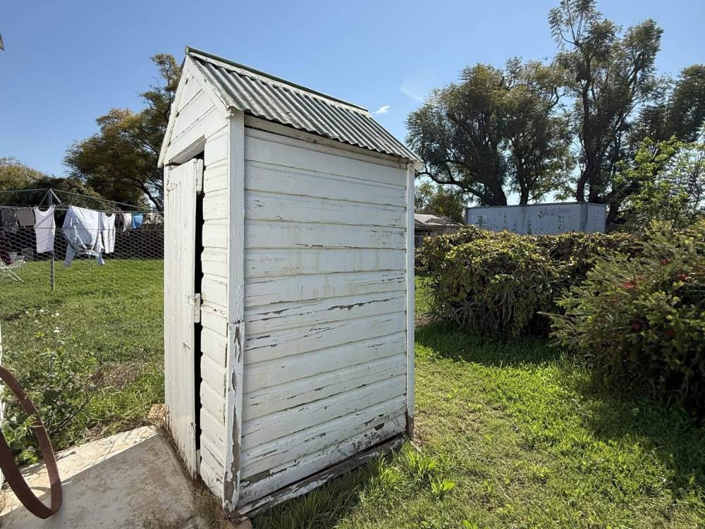 77 Alma Street, WEE WAA, NSW 2388 AUS