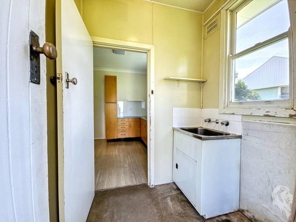 72 Cowper Street, WEE WAA, NSW 2388 AUS