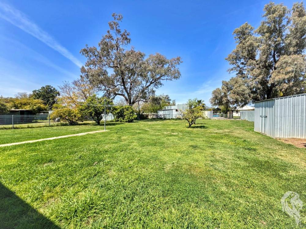 72 Cowper Street, WEE WAA, NSW 2388 AUS