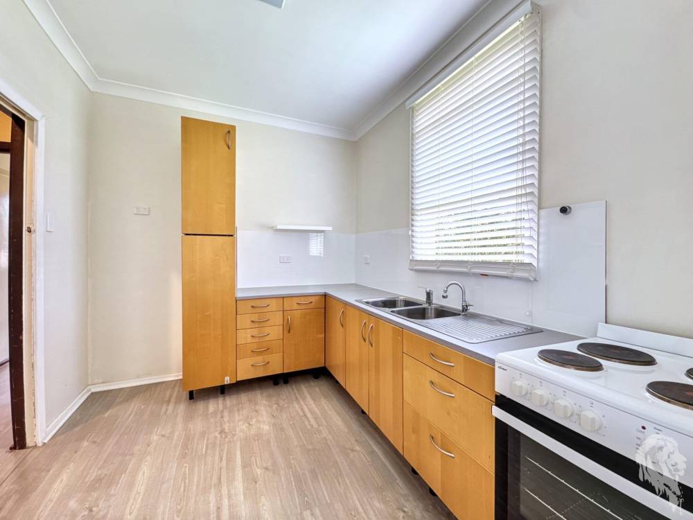 72 Cowper Street, WEE WAA, NSW 2388 AUS