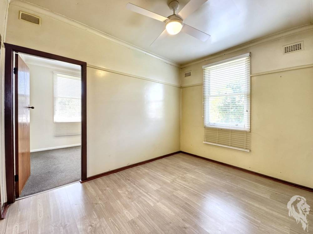 72 Cowper Street, WEE WAA, NSW 2388 AUS