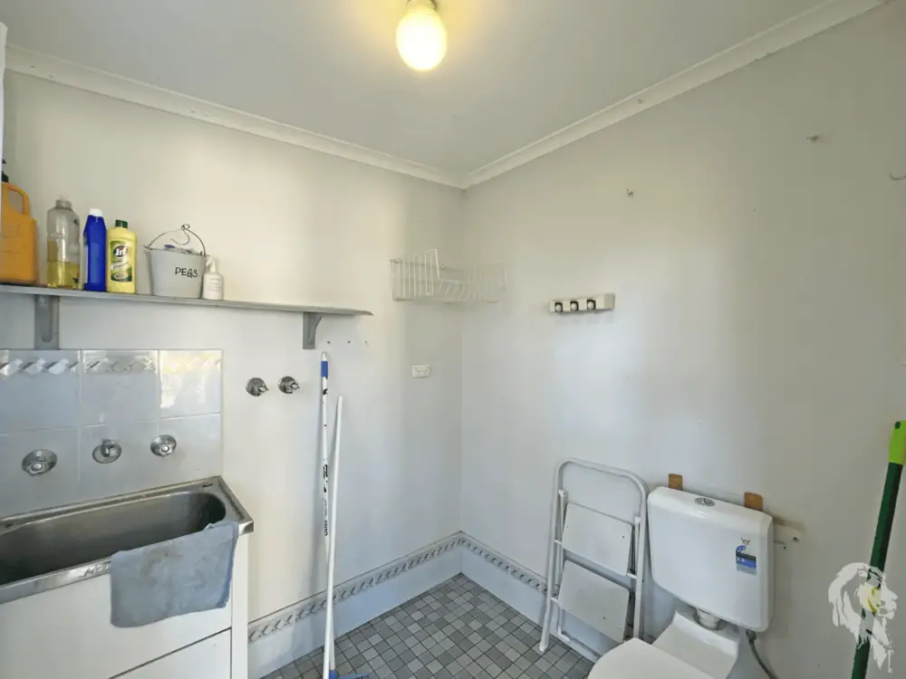 99 Whiting Drive, NARRABRI, NSW 2390 AUS