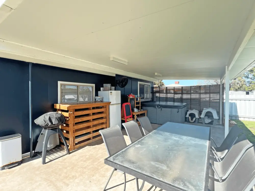 21 Meelee Street, NARRABRI, NSW 2390 AUS