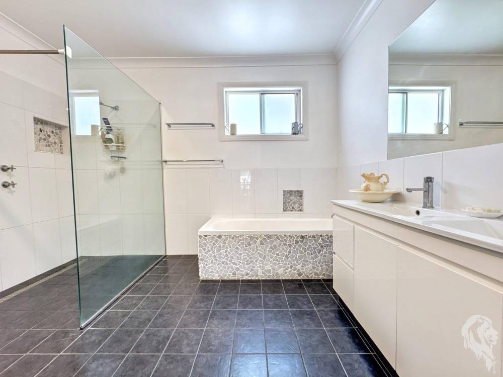 19 Barwan Street, NARRABRI, NSW 2390 AUS