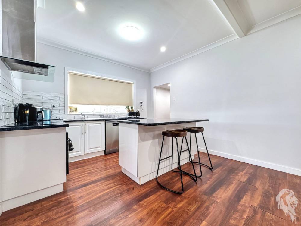 11 William Morris Avenue, NARRABRI, NSW 2390 AUS