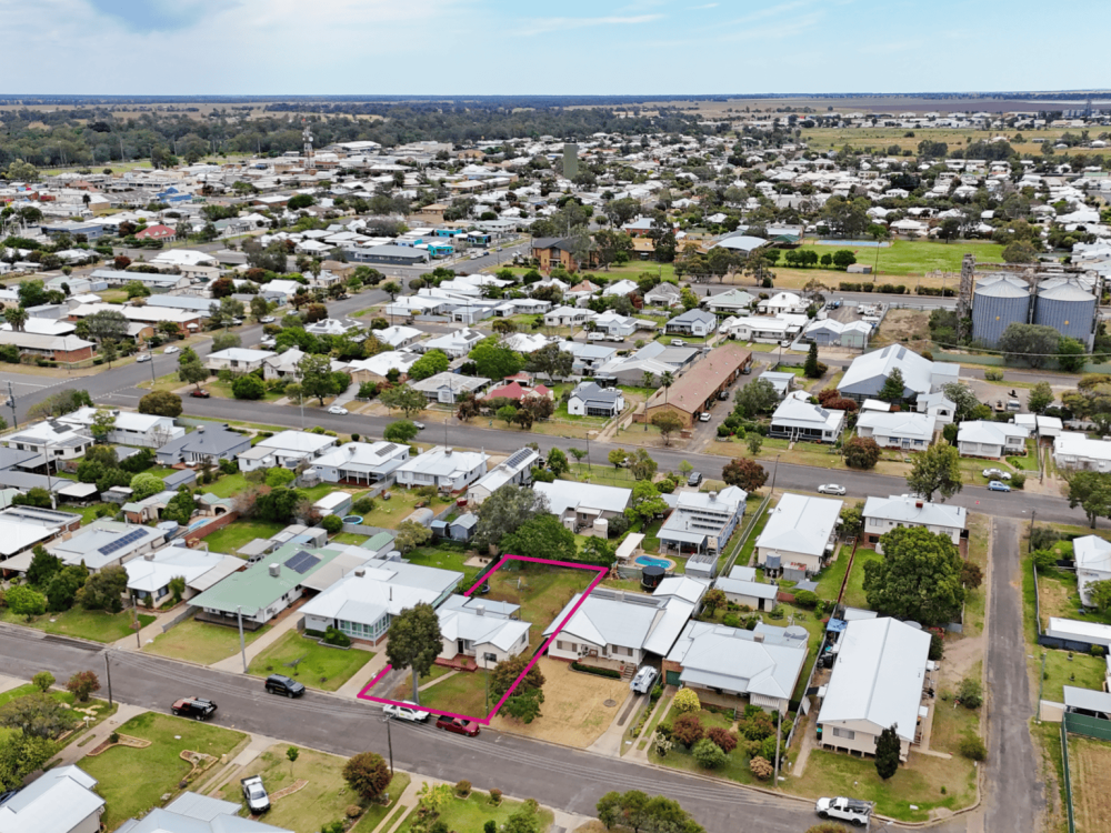 11 William Morris Avenue, NARRABRI, NSW 2390 AUS