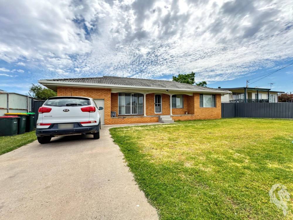 27 Taylor Street, NARRABRI, NSW 2390 AUS
