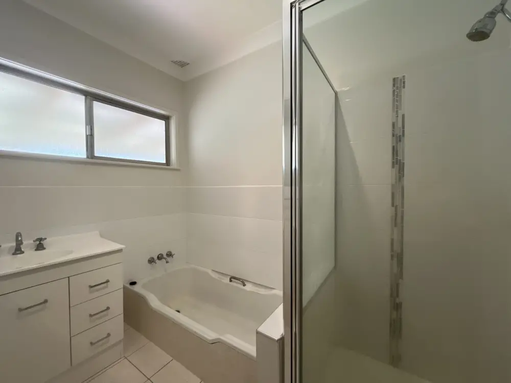 33 Guest Street, NARRABRI, NSW 2390 AUS
