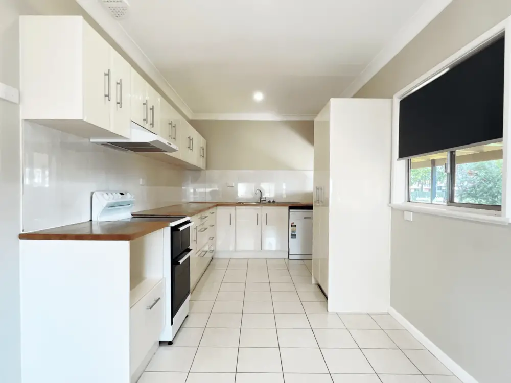 33 Guest Street, NARRABRI, NSW 2390 AUS