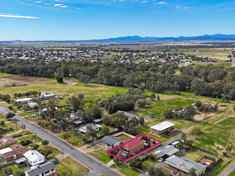 30 Guest Street, NARRABRI, NSW 2390 AUS