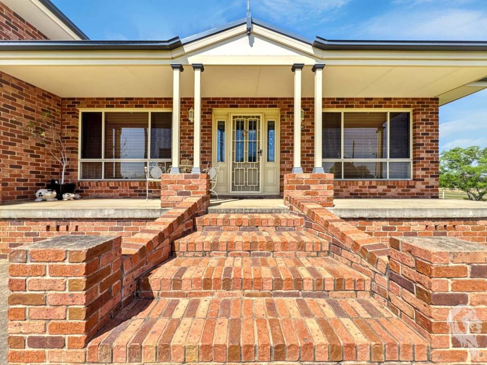 24 Zimmerman Street, NARRABRI, NSW 2390 AUS