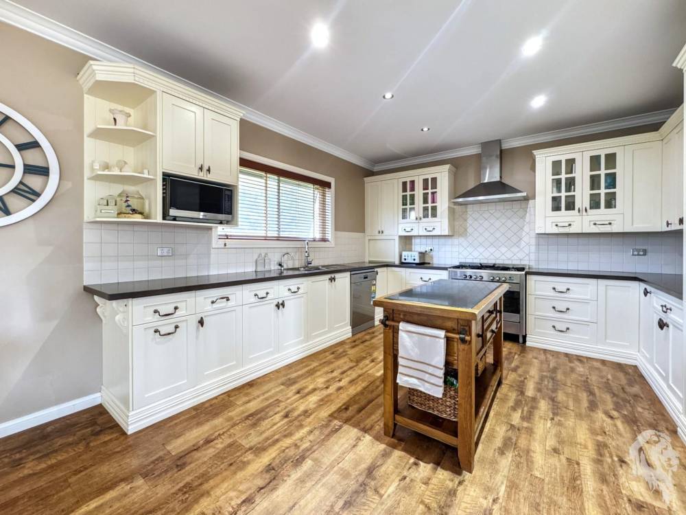 24 Zimmerman Street, NARRABRI, NSW 2390 AUS