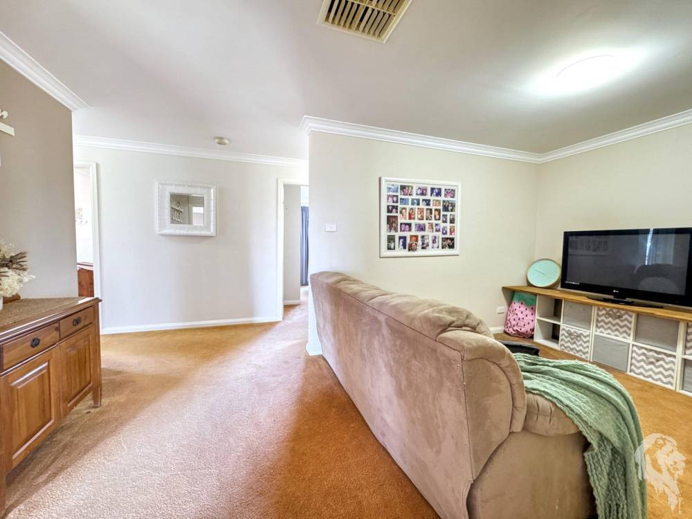 24 Zimmerman Street, NARRABRI, NSW 2390 AUS