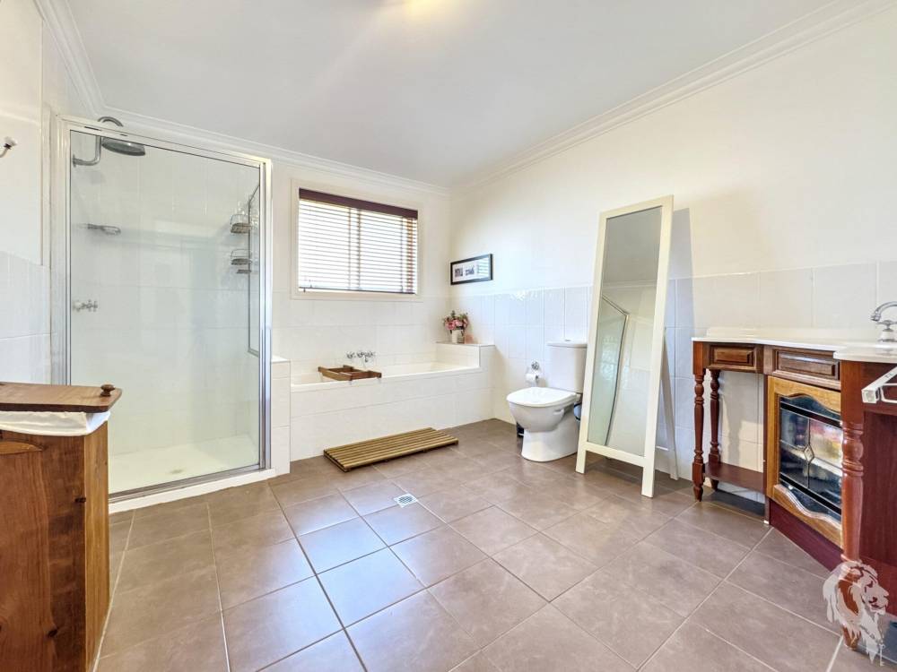 24 Zimmerman Street, NARRABRI, NSW 2390 AUS