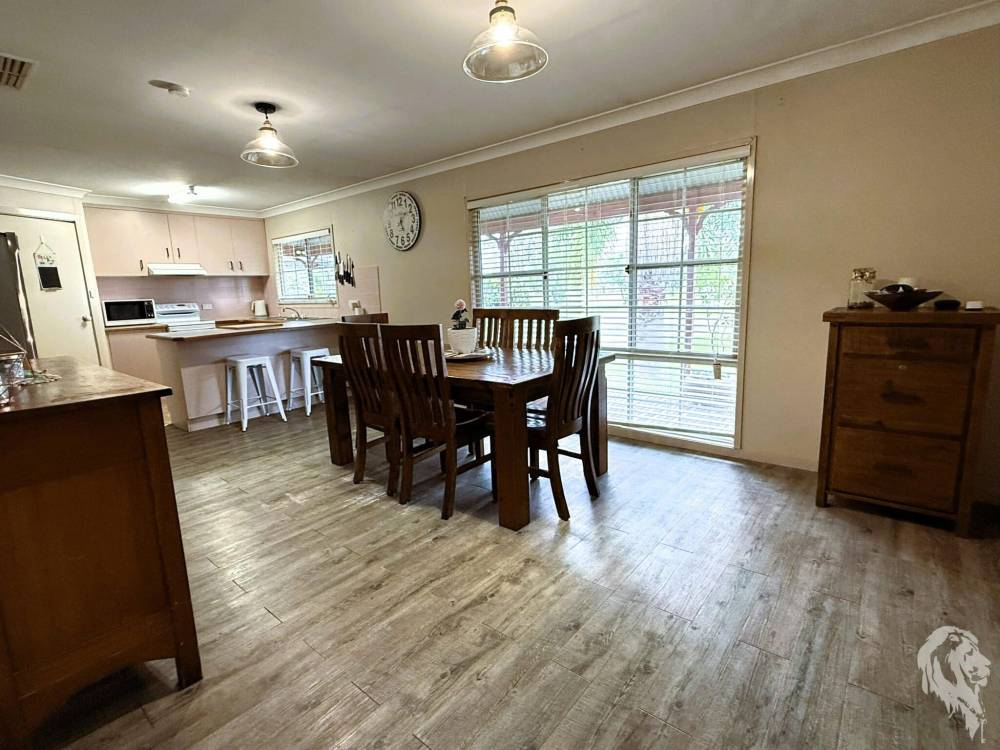 62 Mitchell Street, WEE WAA, NSW 2388 AUS
