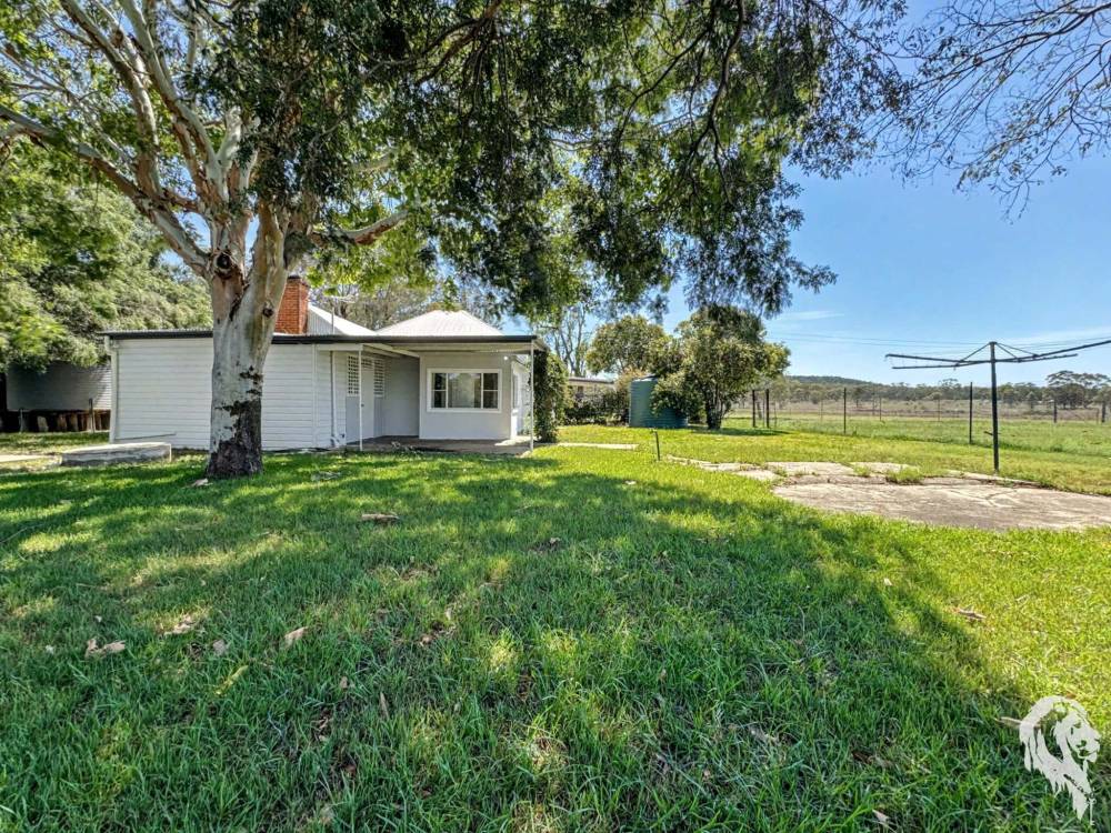 7 Garwi Street, BAAN BAA, NSW 2390 AUS