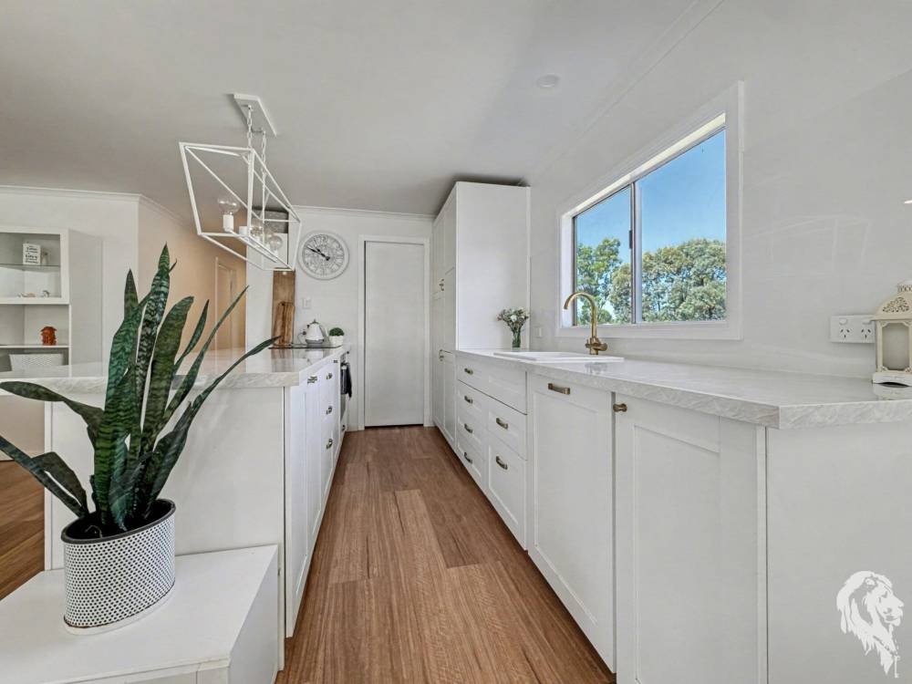 296 Forest Way, WEE WAA, NSW 2388 AUS