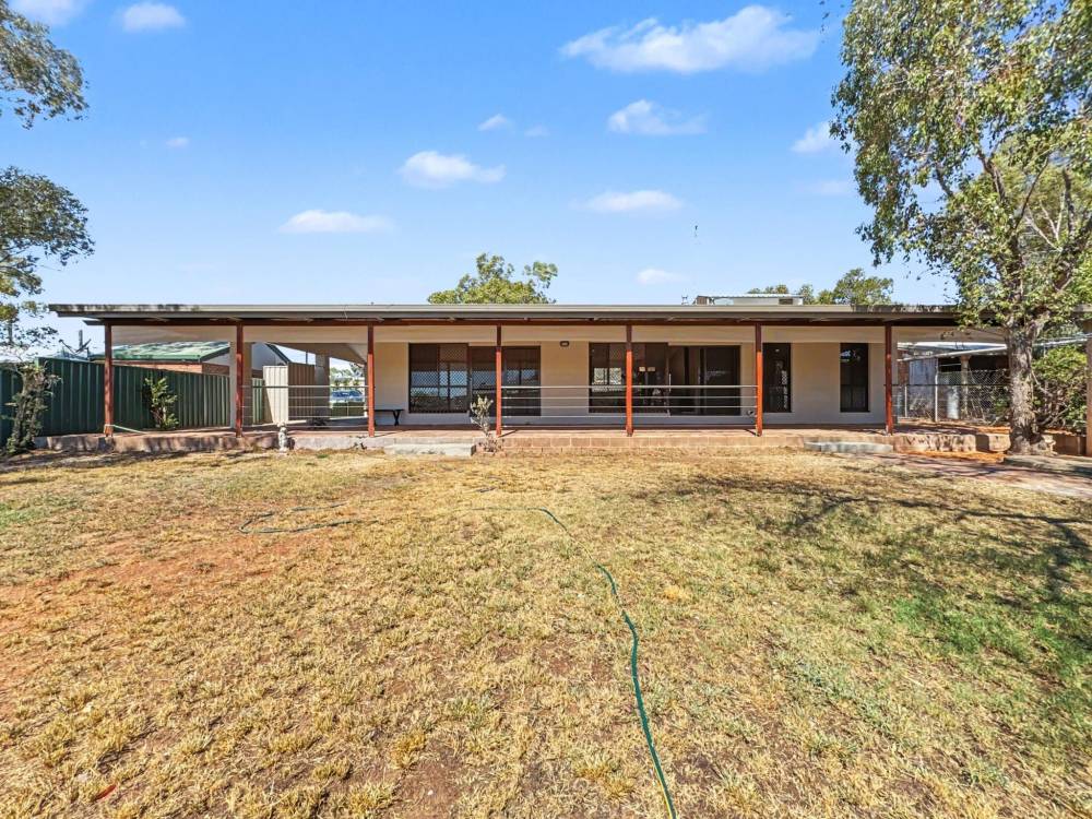 19 Black Prince Drive, LIGHTNING RIDGE, NSW 2834 AUS